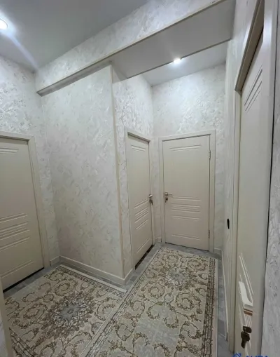 2-комн. квартира, 5 этаж, 66 м², Сино