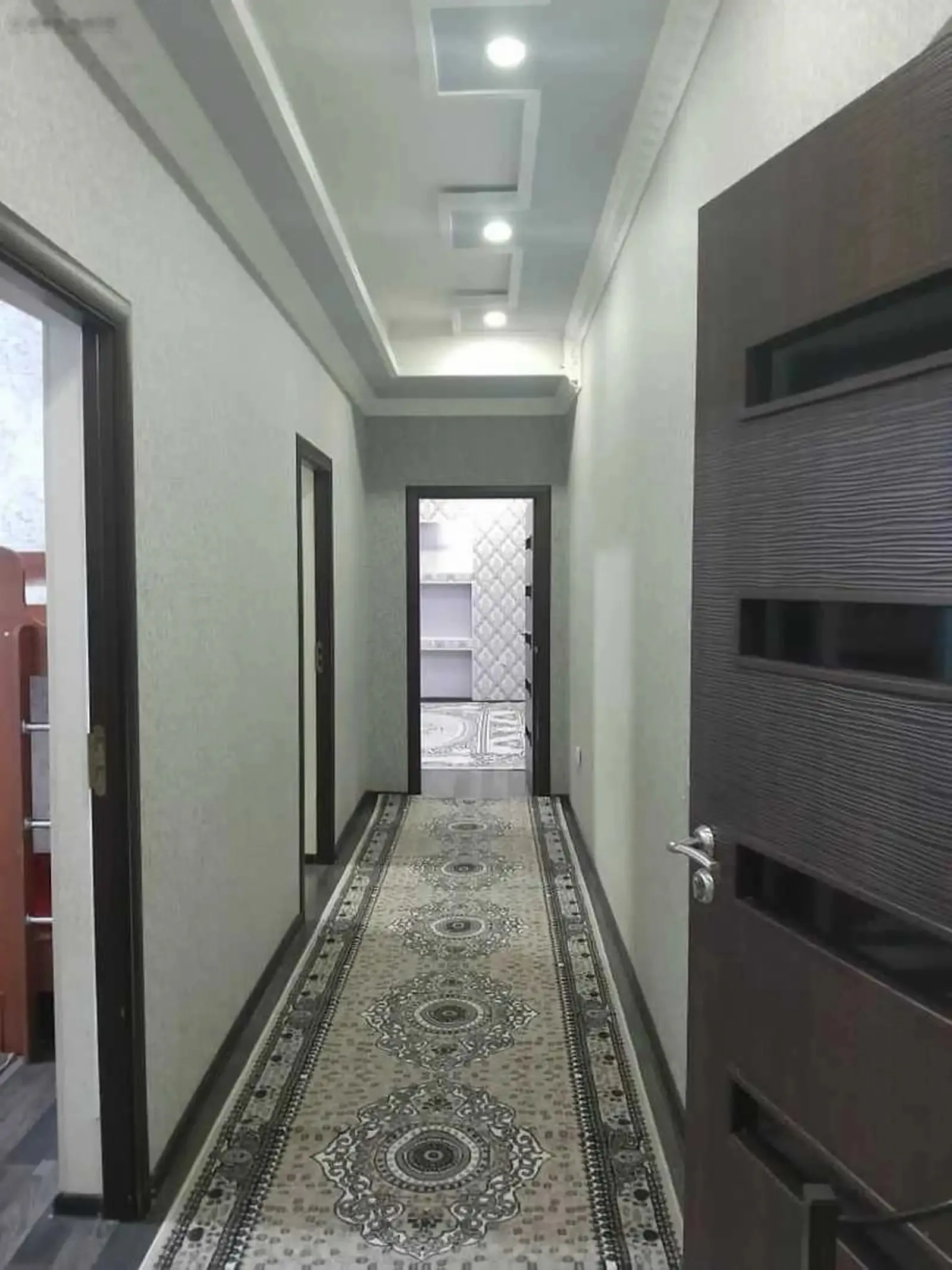 3-комн. квартира, 2 этаж, 100м², 91 мкр, садик Офтобак — миниатюра 4