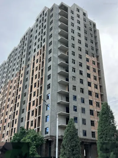 2-комн. квартира, 17 этаж, 72 м², И. Сомони — миниатюра 1