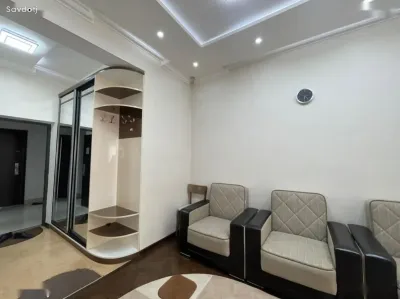 3-комн. квартира, 10 этаж, 107м², И. Сомони