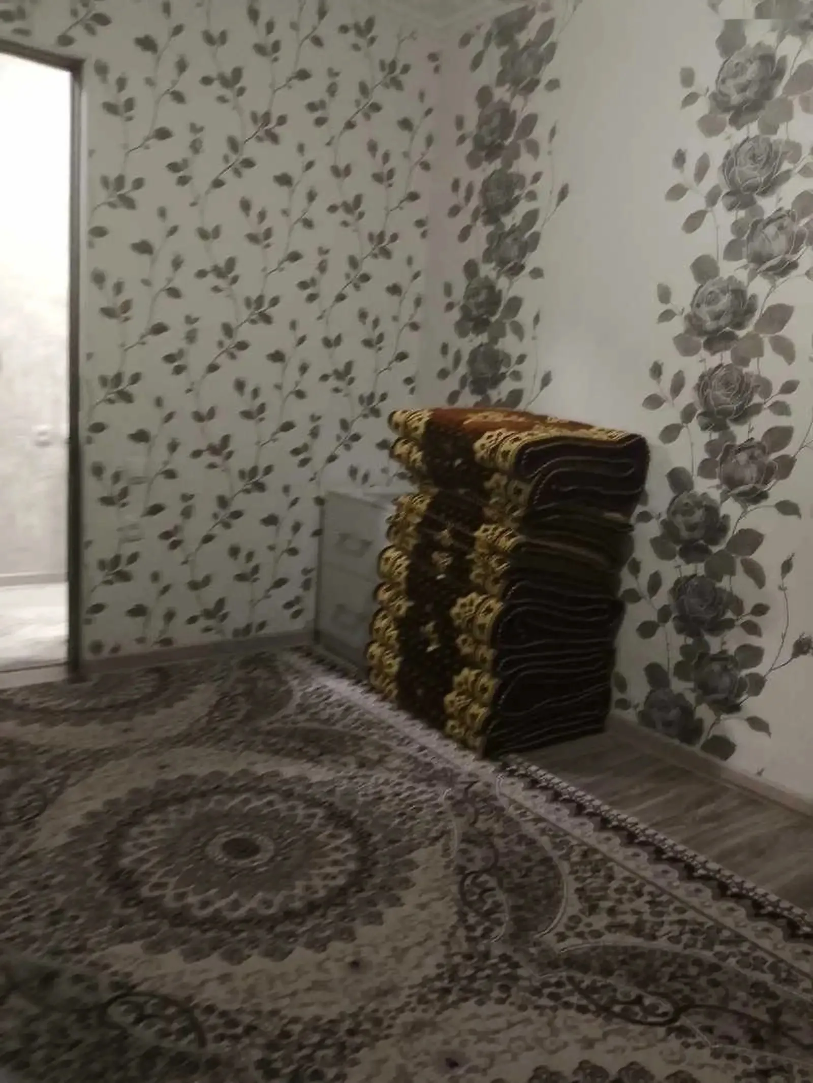 3-комн. квартира, 2 этаж, 53м², Пушти Кфс 82 мкр — миниатюра 1