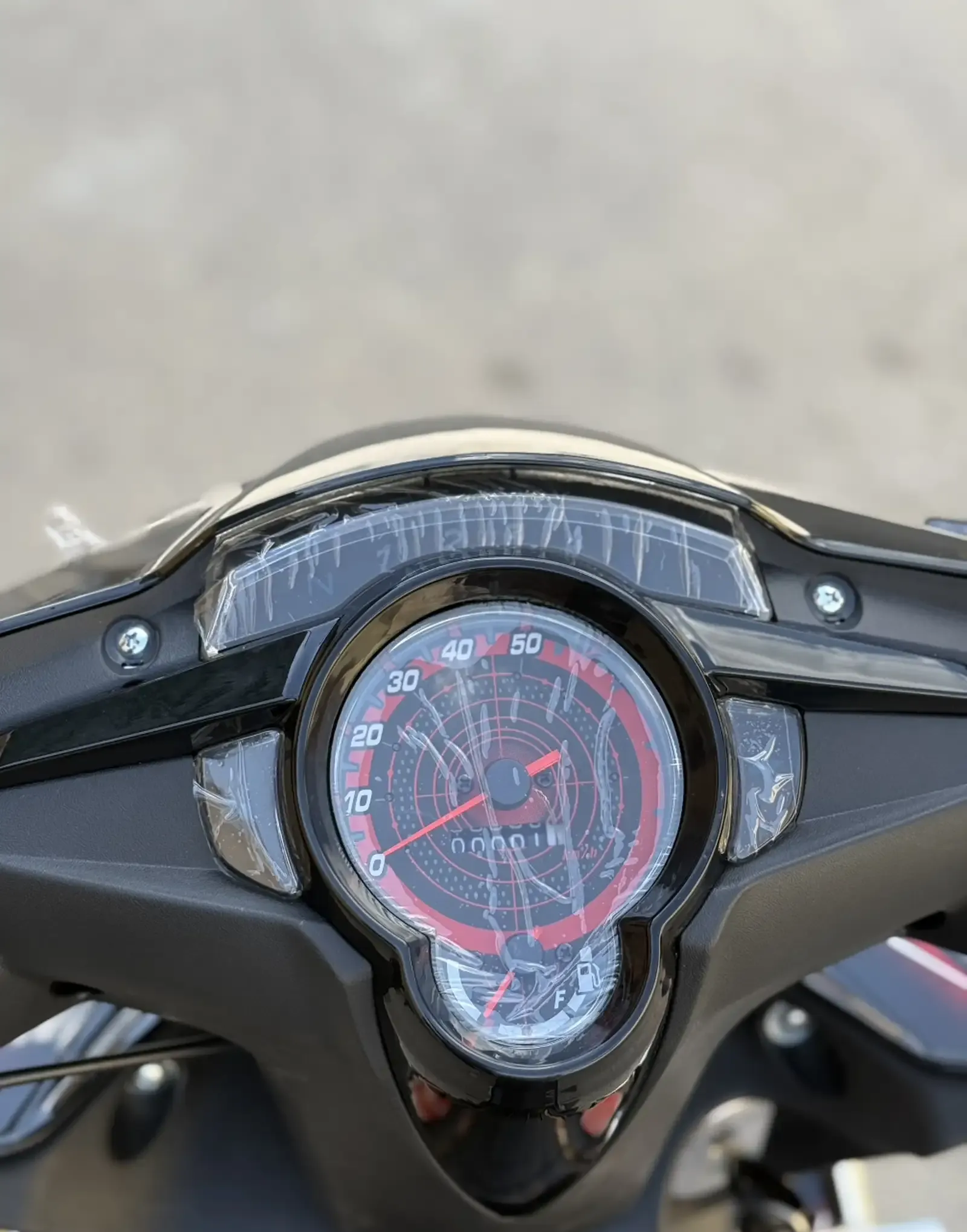 Скутер Утка Suzuki 125куб — миниатюра 5