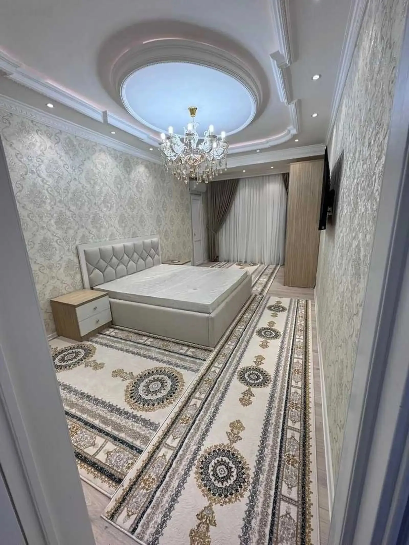 5-комн. квартира, 7 этаж, 218м², И.Сомони (дом печать) — миниатюра 4