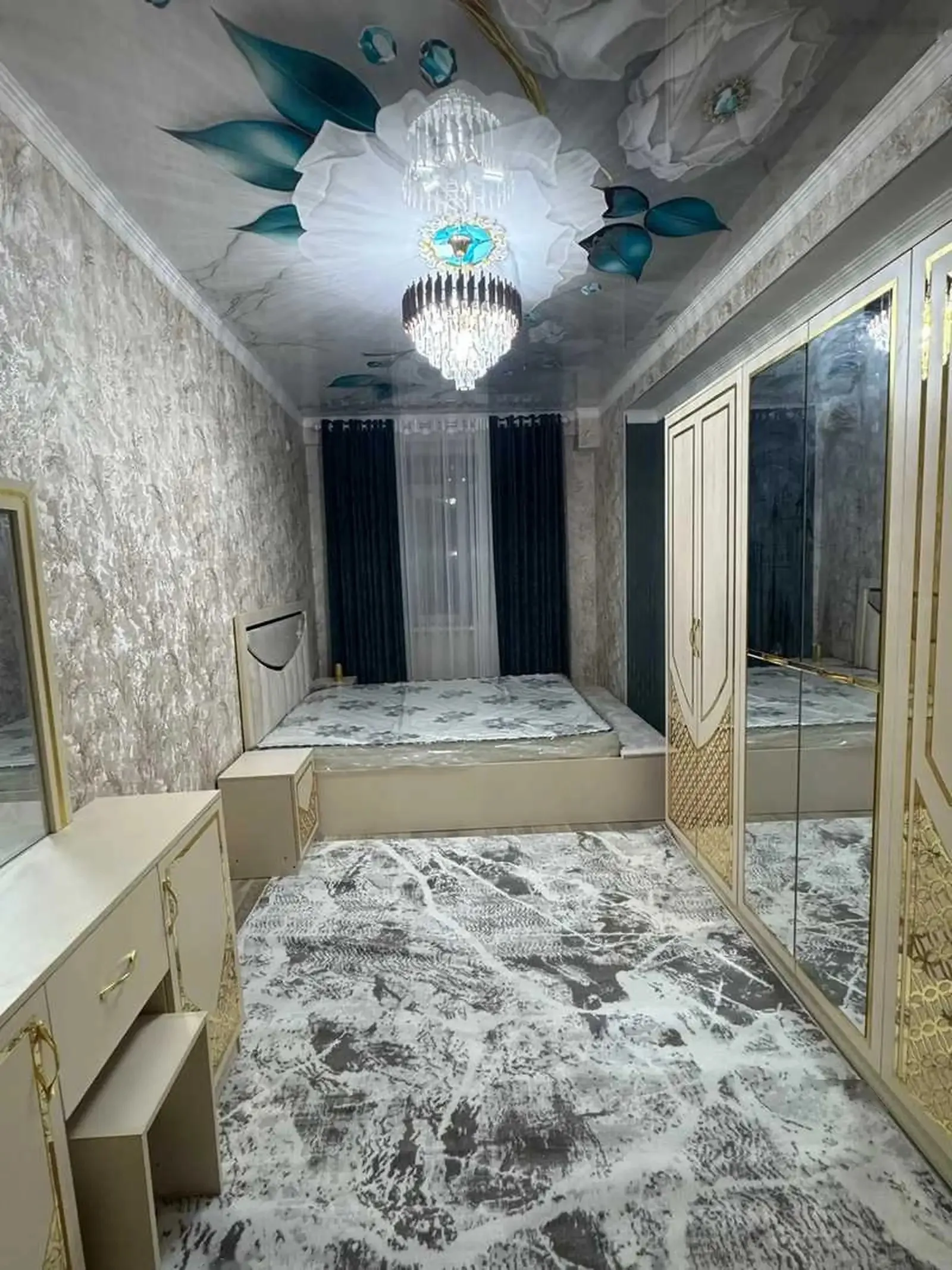 2-комн. квартира, 2 этаж, 50м², зарафшон доми бег сабур