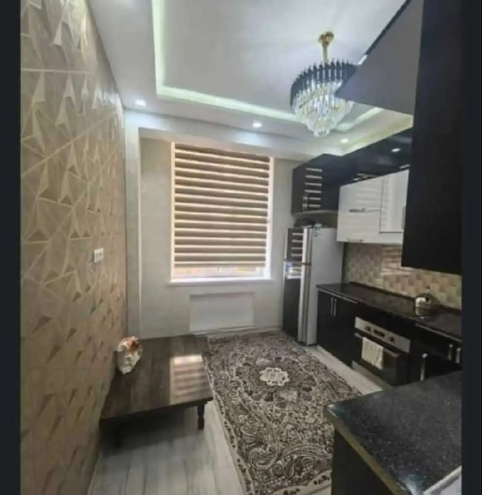 3-комн. квартира, 3 этаж, 70м², 102 мкр — миниатюра 1