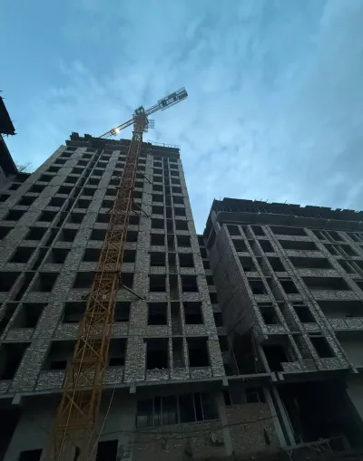 2-комн. квартира, 12 этаж, 82 м², Исмоили Сомони, Северный