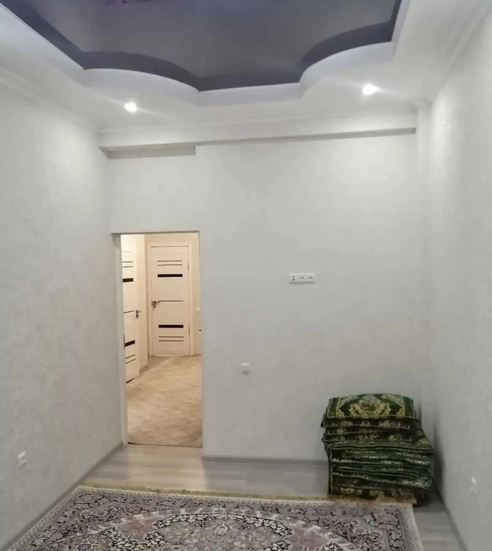 2-комн. квартира, 1 этаж, 78м², 91 мкр — миниатюра 2