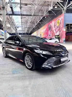 Toyota Camry, 2018