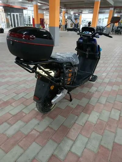 Электронный скутер