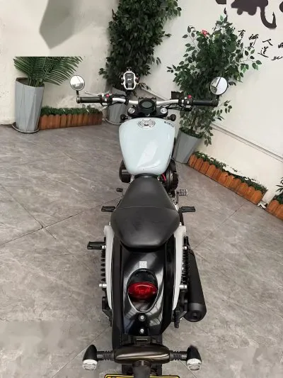 Мотоцикл Benda chinchilla 300 cc