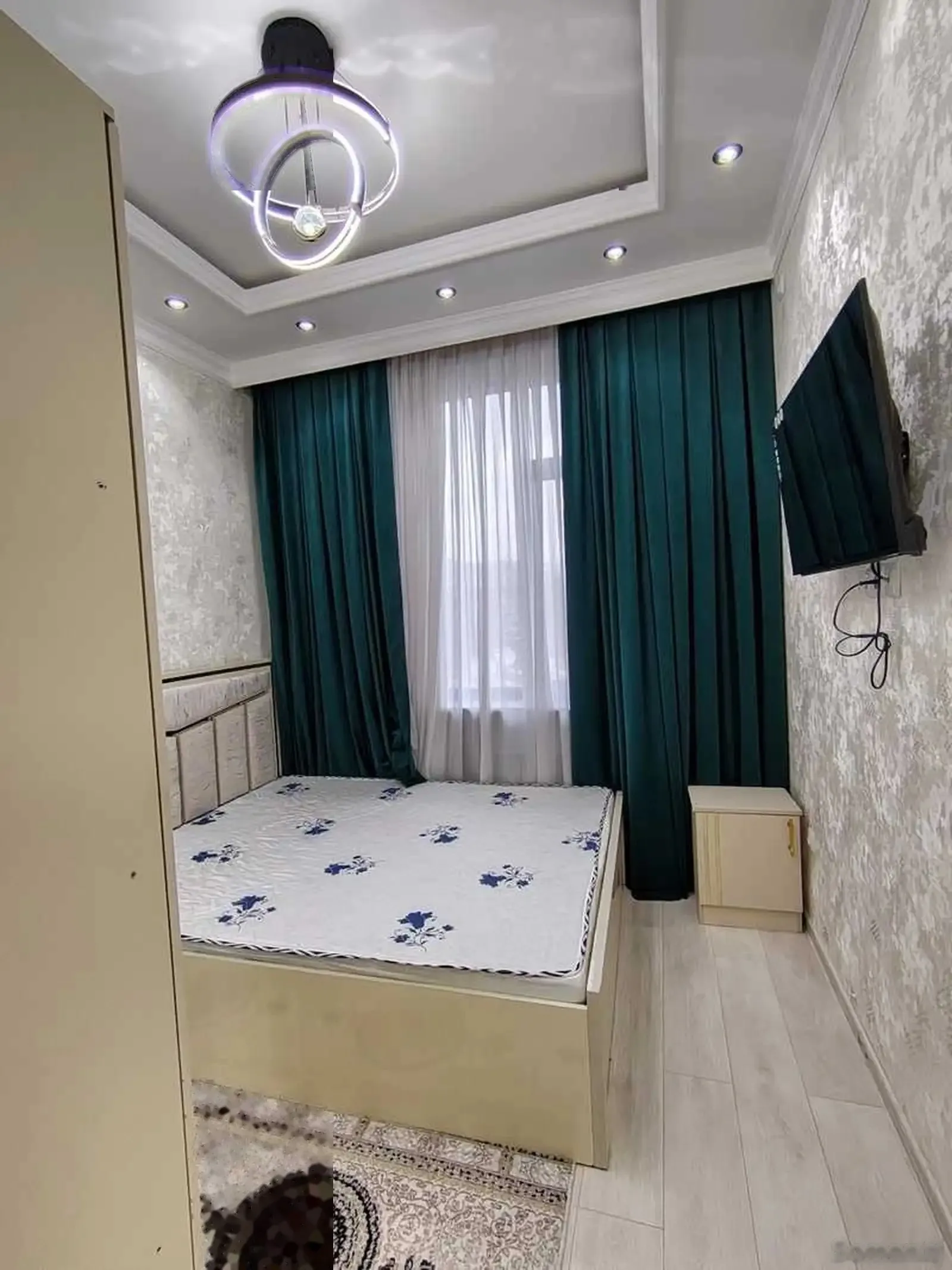 2-комн. квартира, 6 этаж, 50м², 112мкр — миниатюра 1