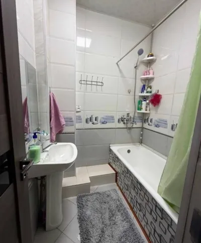 2-комн. квартира, 4 этаж, 70 м², Молодежный Театр — миниатюра 10