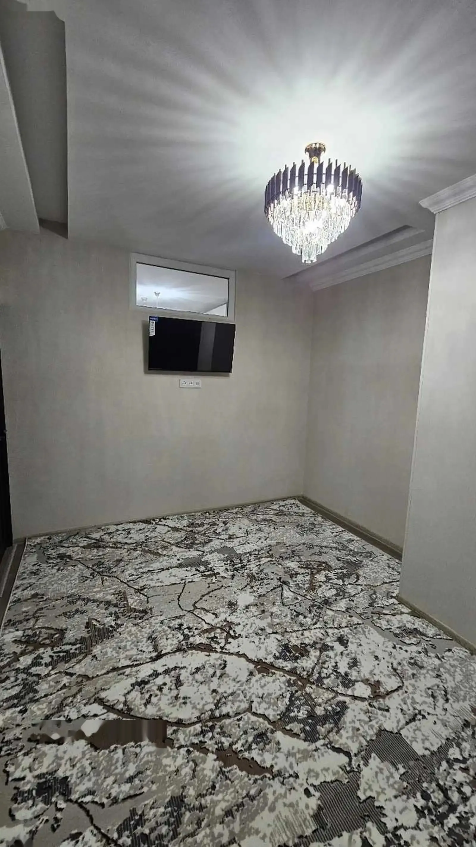 2-комн. квартира, 13 этаж, 53м², 102 мкр — миниатюра 3