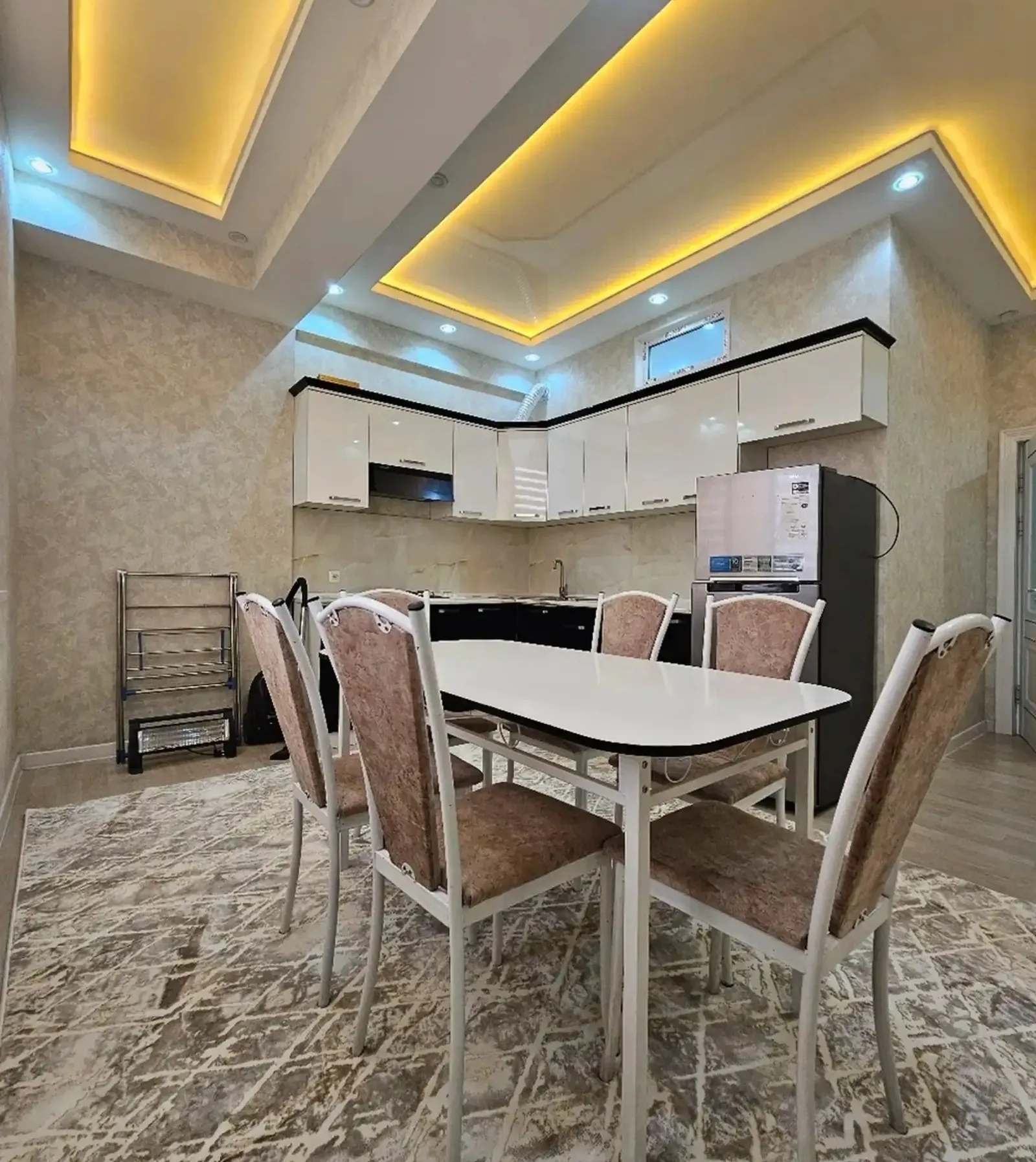 2-комн. квартира, 4 этаж, 80м², Ватан Центр — миниатюра 5
