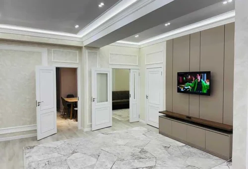 3-комн. квартира, 12 этаж, 110м², Сино 112 мкр — миниатюра 1