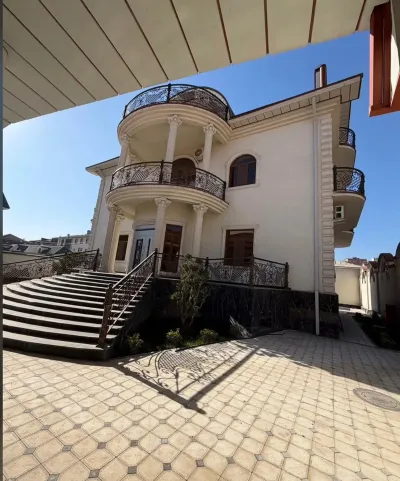 4-этажный, 7 комнатный дом, 1000 м², Фирдавси