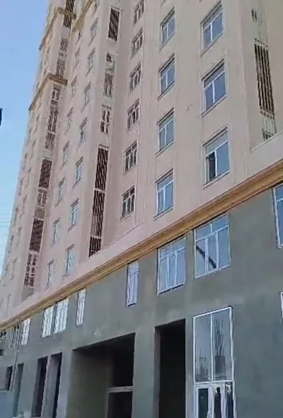 Помещение под магазин / салон, 100м², Донишгохи Тичорати Кооператор — миниатюра 1