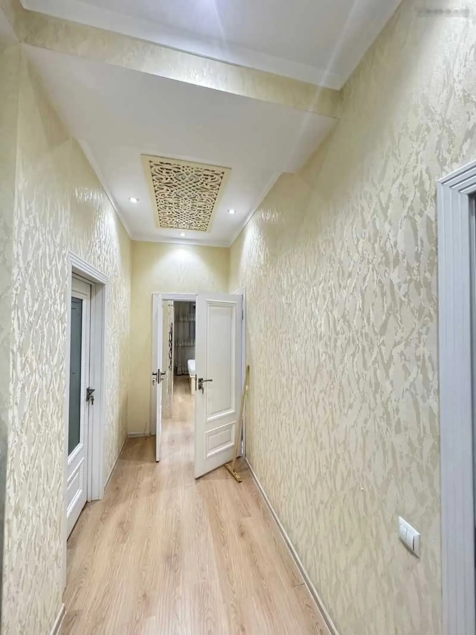 3-комн. квартира, 2 этаж, 143м², 84мкр доми милано мода — миниатюра 3