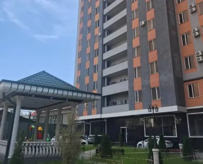 2-комн. квартира, 12 этаж, 60 м², И Сомони — миниатюра 1
