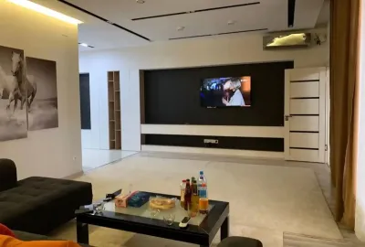 3-комн. квартира, 10 этаж, 140 м², 82 мкр — миниатюра 4