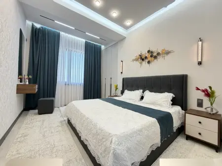 2-комн. квартира, 8 этаж, 67 м², 12 мкр Green — миниатюра 2