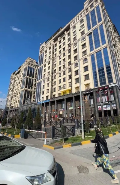 2-комн. квартира, 13 этаж, 60 м², н.Исмоили Сомони,Мехргон — миниатюра 1
