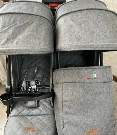 Коляска для двойняшек