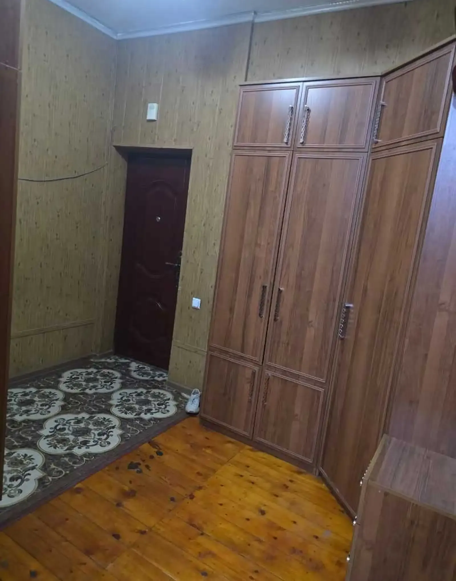 2-комн. квартира, 3 этаж, 80м², Фирдавси — миниатюра 2