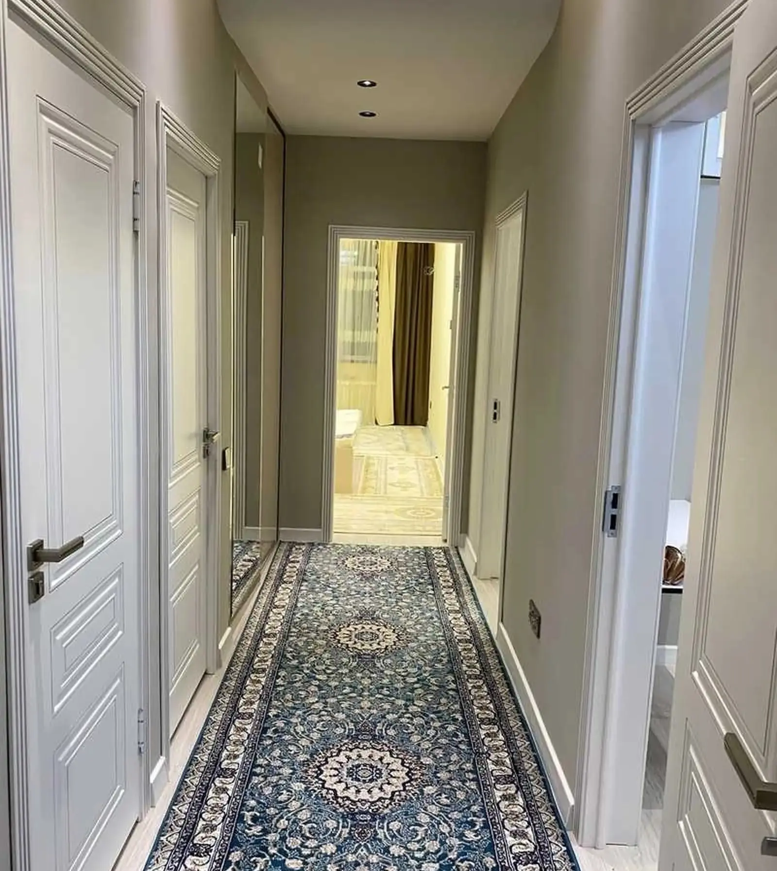 2-комн. квартира, 13 этаж, 60м², Шохмансур