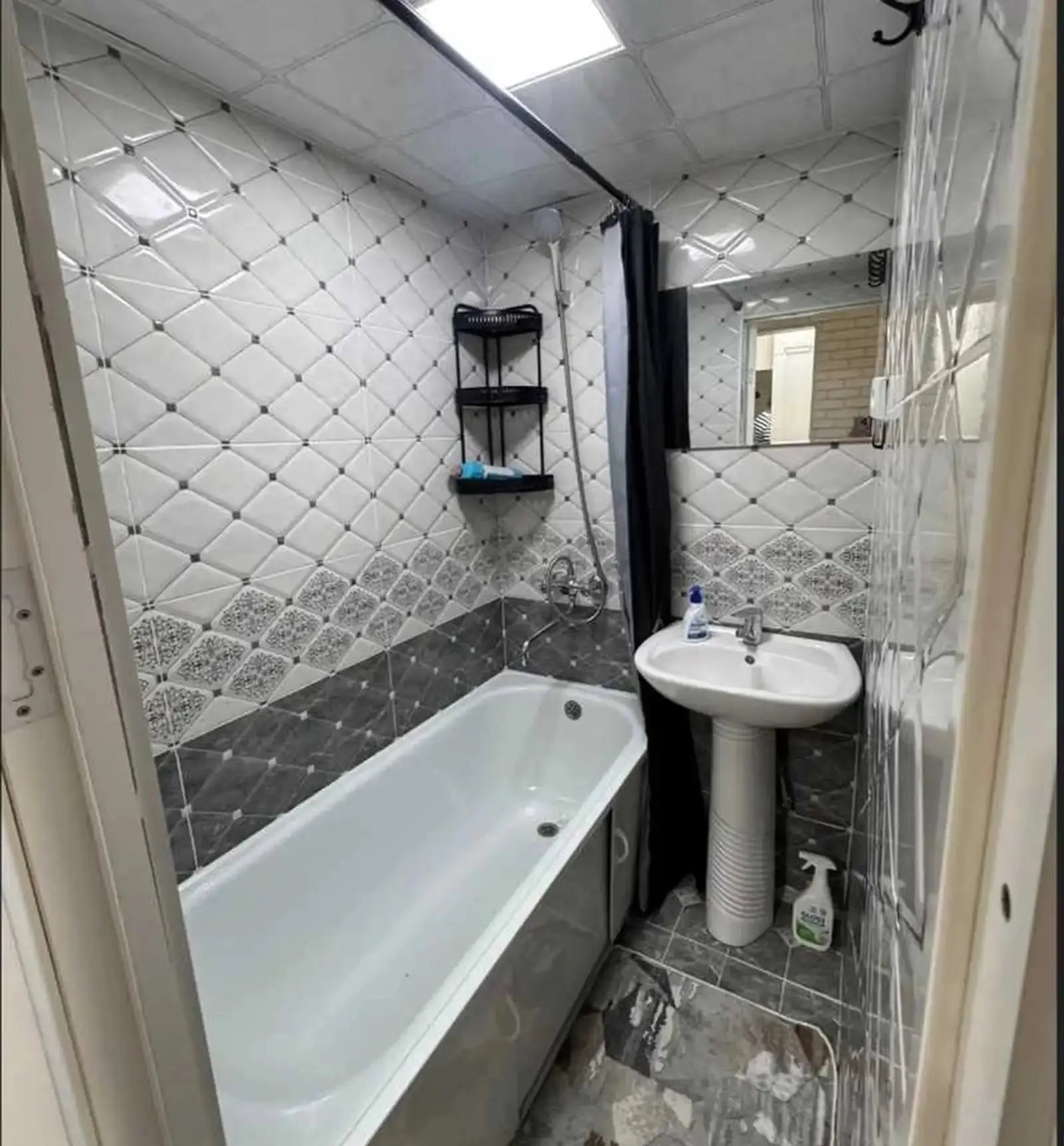 3-комн. квартира, 3 этаж, 59м², 102 мкр — миниатюра 12
