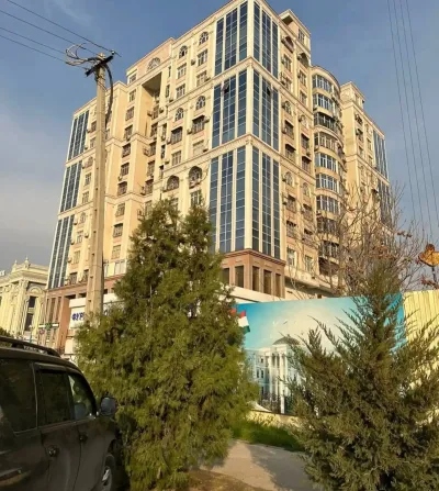 3-комн. квартира, 10 этаж, 110 м², И Сомони — миниатюра 1