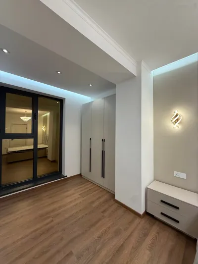 3-комн. квартира, 4 этаж, 90м², Бухоро Тавер, Дом печати, Напротив школы №1,  Ис — миниатюра 4