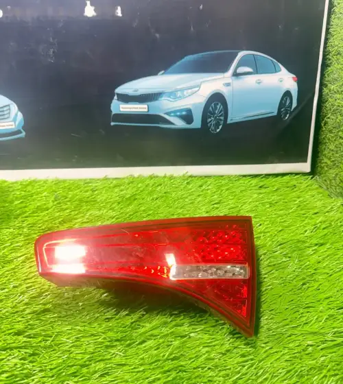 Задний стоп Kia Optima 2011-