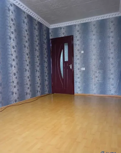 2-комн. квартира, 5 этаж, 70 м², Фирдавси, Цирк — миниатюра 4