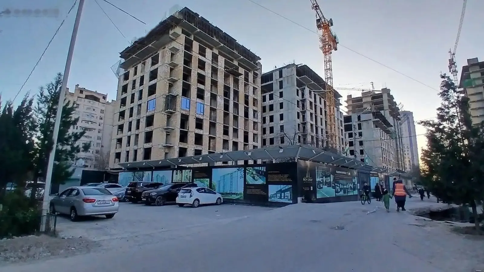 2-комн. квартира, 10 этаж, 76 м², Молодёжный — миниатюра 3