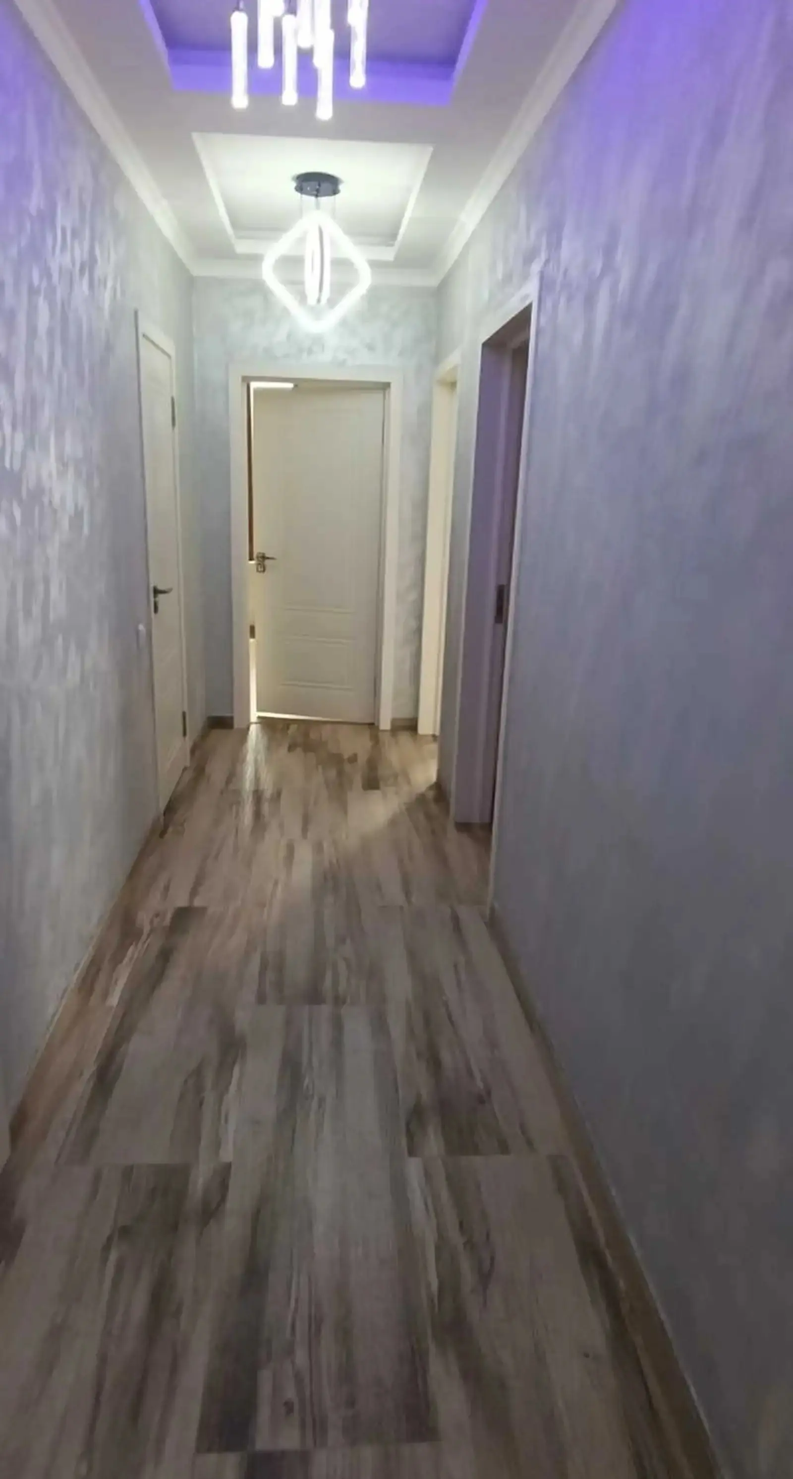 3-комн. квартира, 11 этаж, 72м², Фирдавси — миниатюра 2