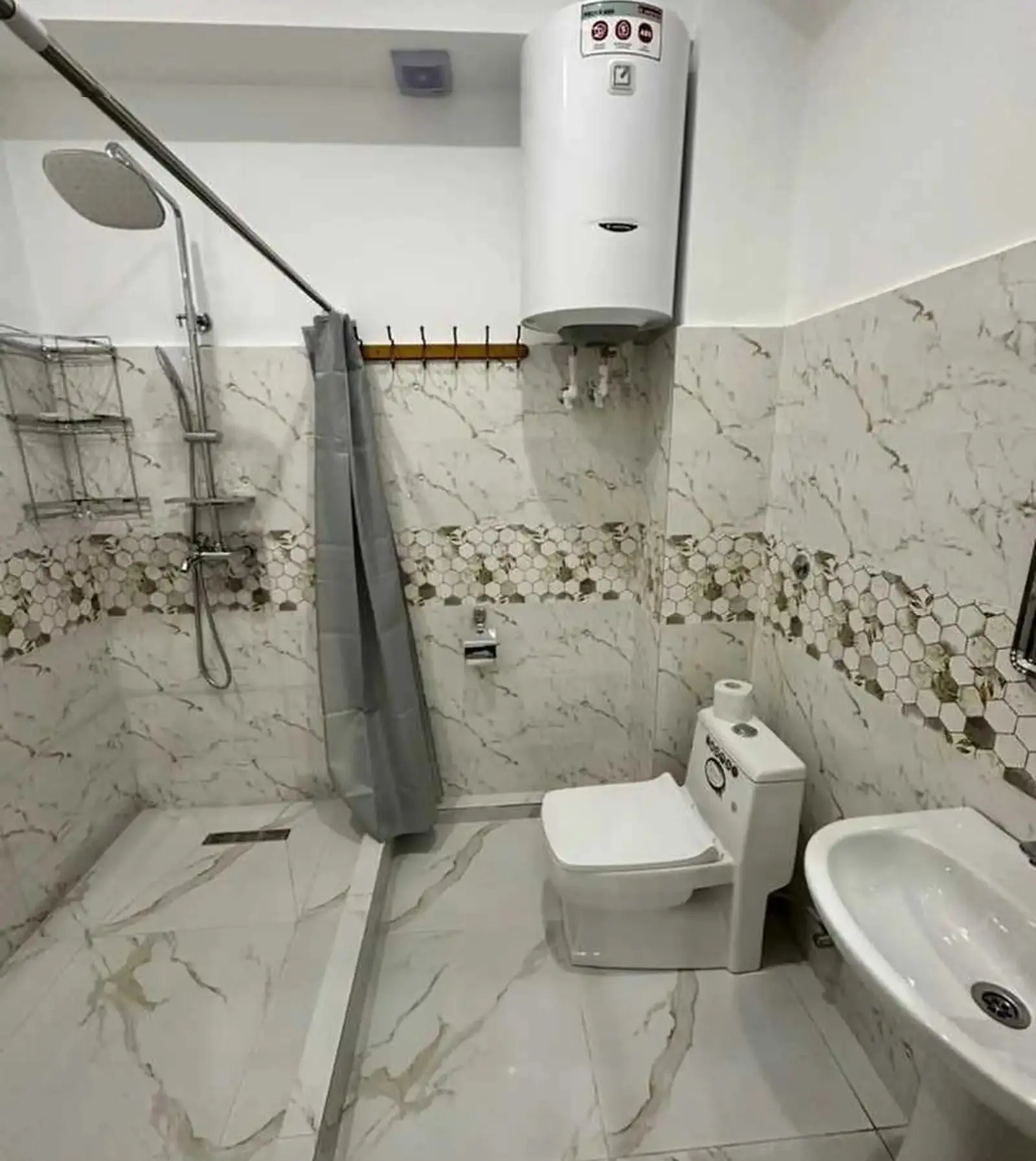 2-комн. квартира, 5 этаж, 75м², Сино — миниатюра 4