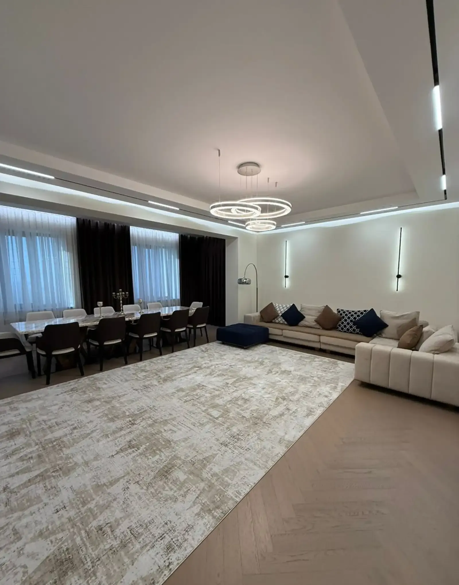 5-комн. квартира, 10 этаж, 220 м², Северный