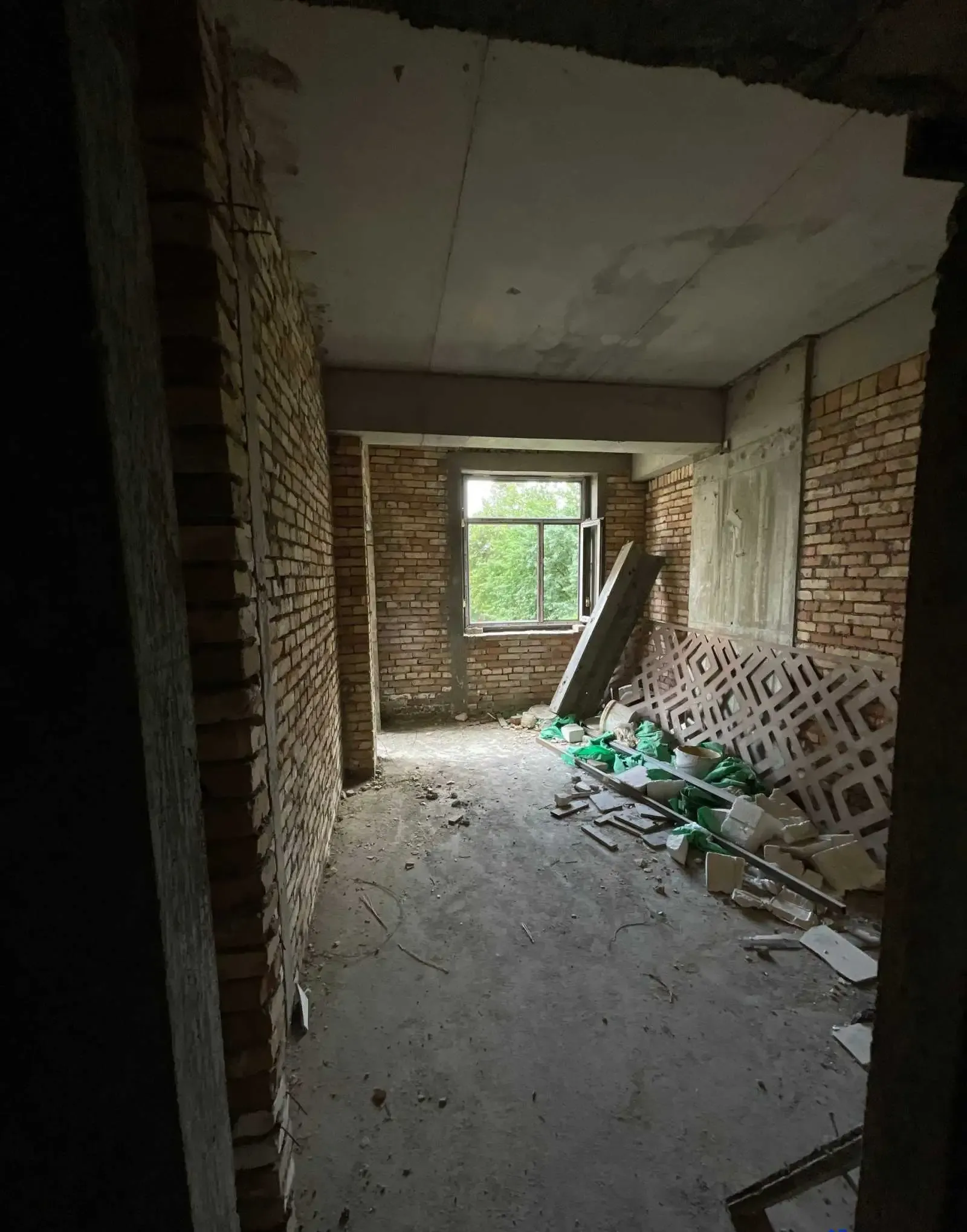 2-комн. квартира, 3 этаж, 77 м², Сино — миниатюра 4
