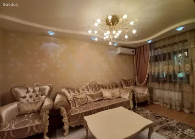 4-комн. квартира, 5 этаж, 80 м², И. Сомони, на против парка Истиклол