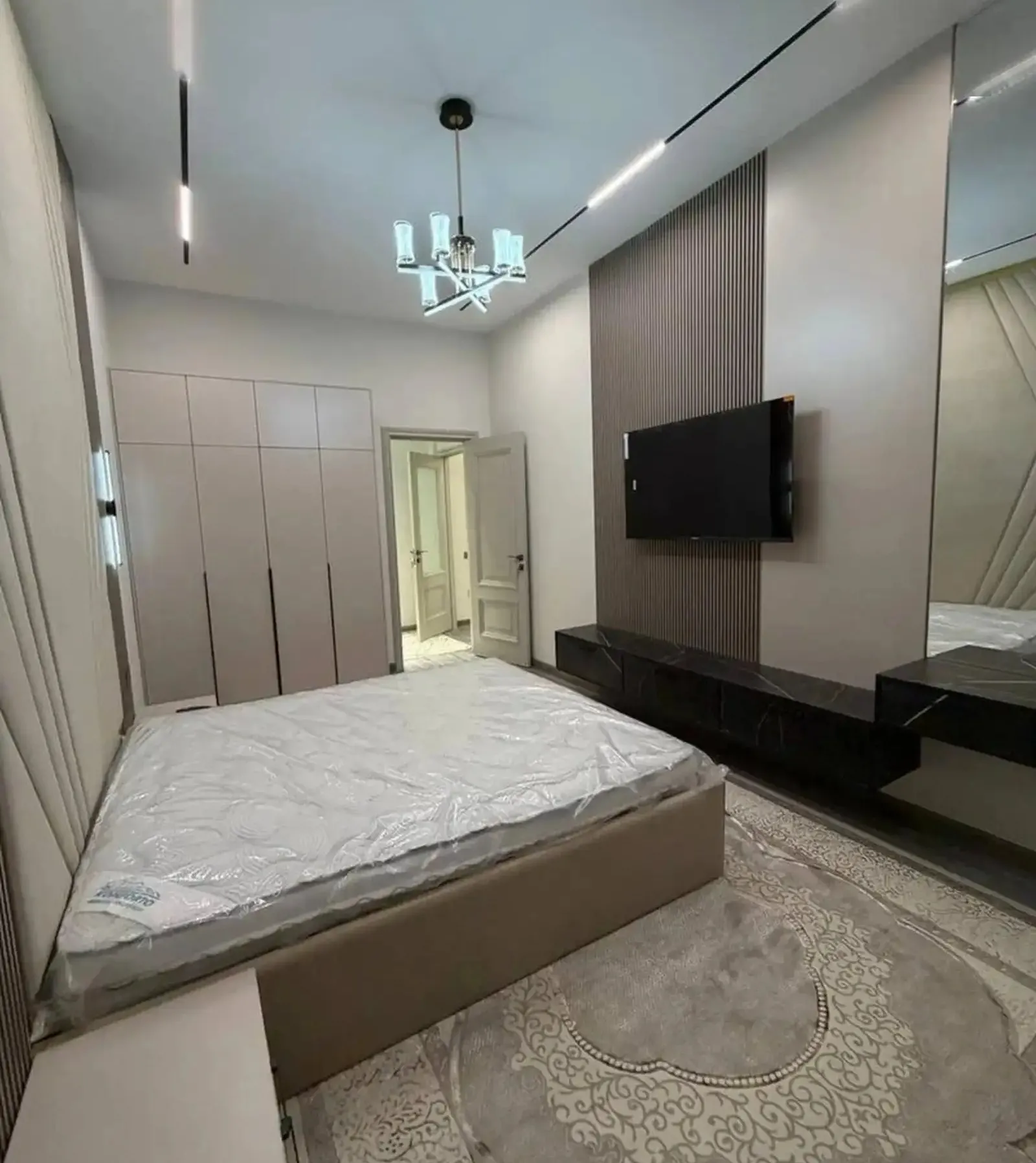 2-комн. квартира, 8 этаж, 90м², 20 мкр — миниатюра 5