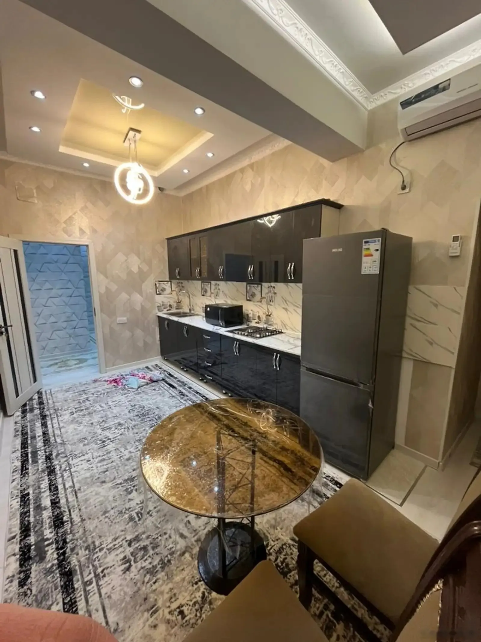 2-комн. квартира, 3 этаж, 75м², Аэропорт — миниатюра 2