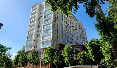 3-комн. квартира, 9 этаж, 130 м², Сомони — миниатюра 2