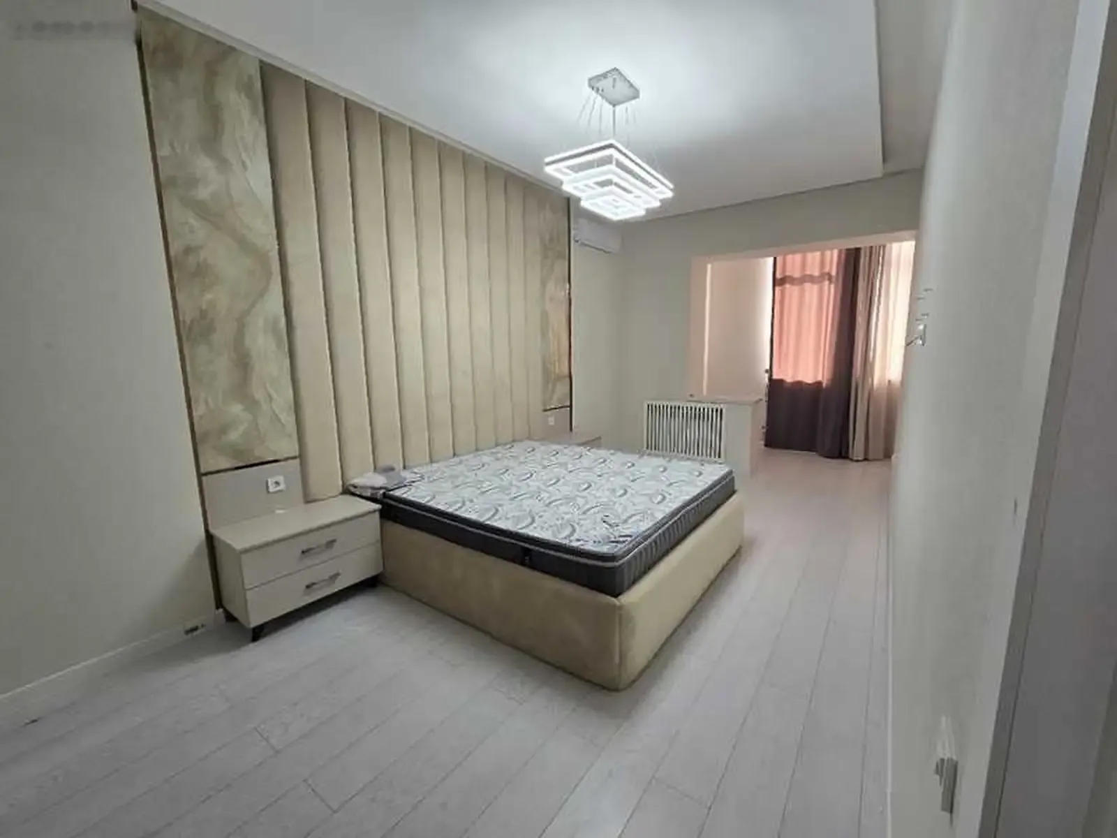 2-комн. квартира, 10 этаж, 83м², И.Сомони — миниатюра 1