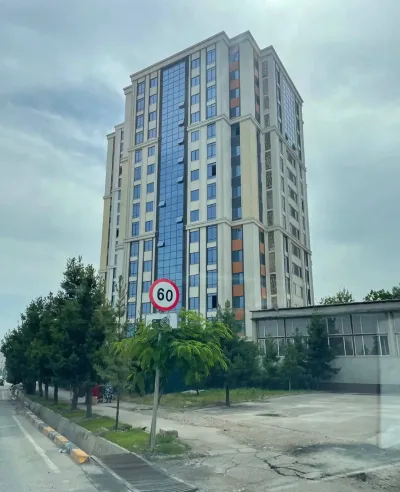 2-комн. квартира, 3 этаж, 63 м², Фирдавси