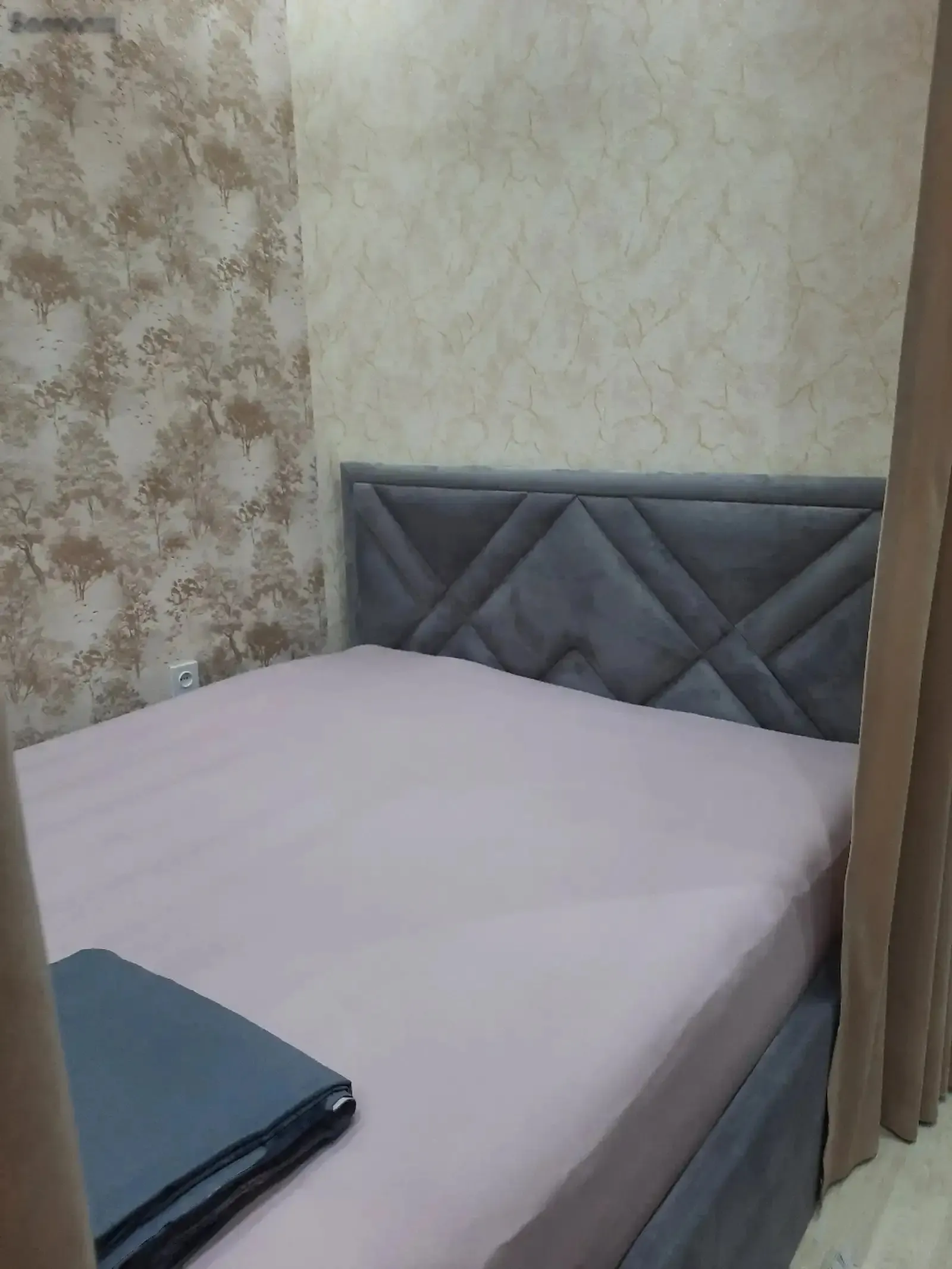 2-комн. квартира, 16 этаж, 46м², Сомони — миниатюра 1