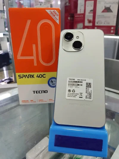 Tecno Spark 40c 128 gb