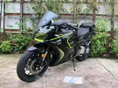 Мотоцикл Dugati 400 rr