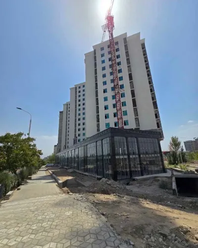 3-комн. квартира, 9 этаж, 83 м², Фирдавси — миниатюра 1