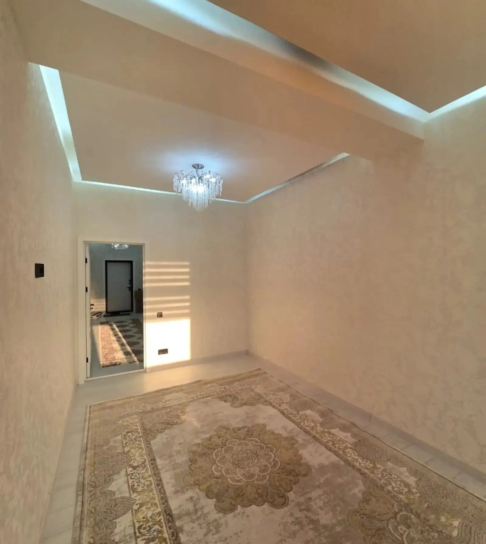 2-комн. квартира, 3 этаж, 58м², 33 мкр — миниатюра 3
